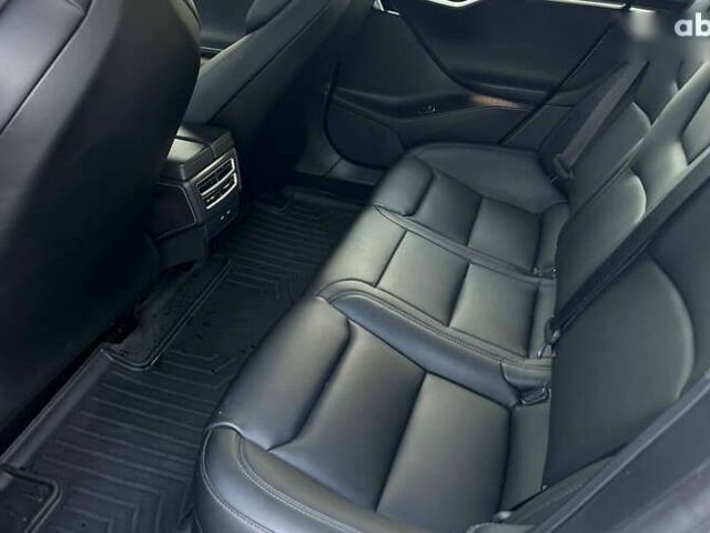 Тесла Модель С, объемом двигателя 0 л и пробегом 96 тыс. км за 23500 $, фото 13 на Automoto.ua