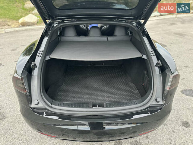 Тесла Модель С, объемом двигателя 0 л и пробегом 52 тыс. км за 38300 $, фото 21 на Automoto.ua