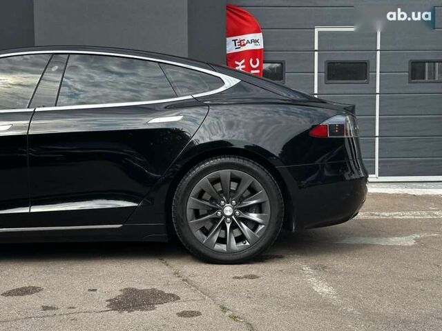 Тесла Модель С, объемом двигателя 0 л и пробегом 180 тыс. км за 18300 $, фото 6 на Automoto.ua