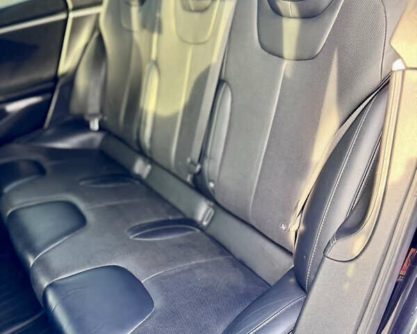 Тесла Модель С, объемом двигателя 0 л и пробегом 150 тыс. км за 18000 $, фото 24 на Automoto.ua