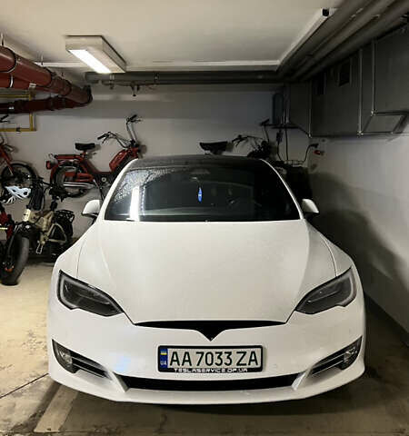Тесла Модель С, объемом двигателя 0 л и пробегом 97 тыс. км за 19000 $, фото 2 на Automoto.ua