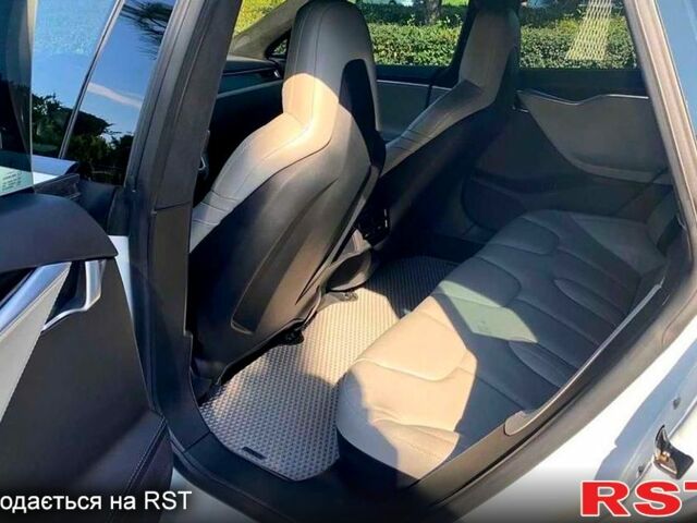 Тесла Модель С, объемом двигателя 0 л и пробегом 1 тыс. км за 18000 $, фото 7 на Automoto.ua