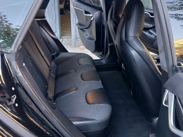Тесла Модель С, об'ємом двигуна 0 л та пробігом 260 тис. км за 15950 $, фото 19 на Automoto.ua