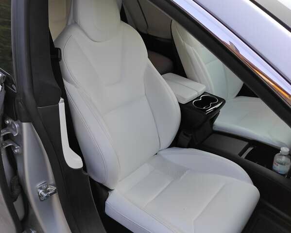 Тесла Модель С, объемом двигателя 0 л и пробегом 69 тыс. км за 21000 $, фото 10 на Automoto.ua