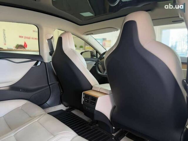 Тесла Модель С, объемом двигателя 0 л и пробегом 107 тыс. км за 28990 $, фото 26 на Automoto.ua