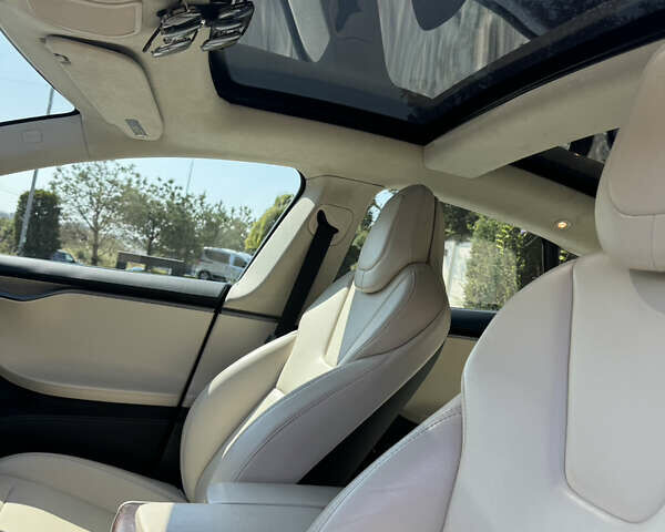 Тесла Модель С, объемом двигателя 0 л и пробегом 85 тыс. км за 28900 $, фото 22 на Automoto.ua