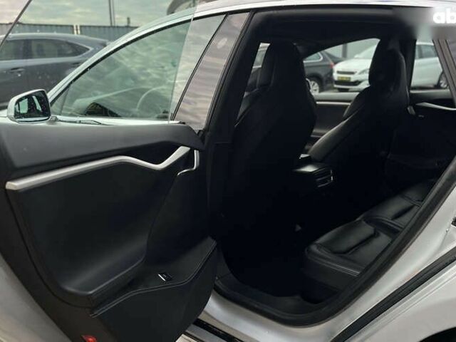 Тесла Модель С, объемом двигателя 0 л и пробегом 145 тыс. км за 20900 $, фото 22 на Automoto.ua