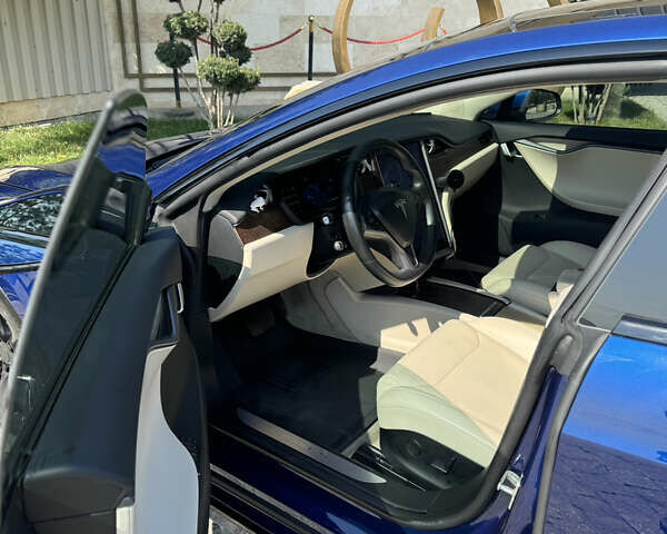 Тесла Модель С, объемом двигателя 0 л и пробегом 85 тыс. км за 28900 $, фото 7 на Automoto.ua