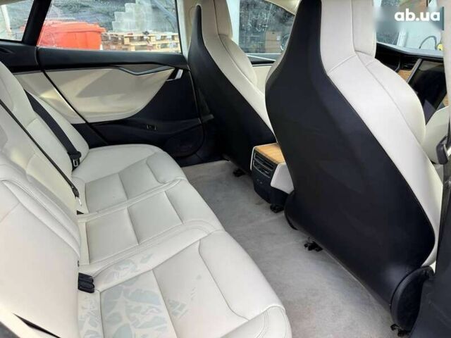 Тесла Модель С, об'ємом двигуна 0 л та пробігом 23 тис. км за 12500 $, фото 6 на Automoto.ua