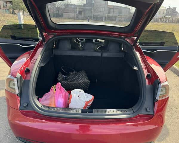 Тесла Модель С, объемом двигателя 0 л и пробегом 76 тыс. км за 17600 $, фото 8 на Automoto.ua