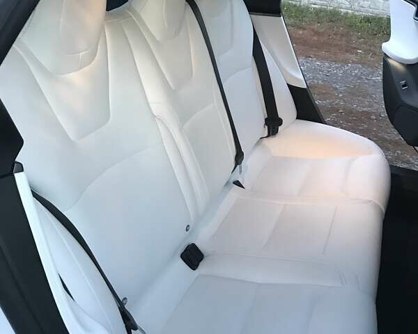 Тесла Модель С, об'ємом двигуна 0 л та пробігом 84 тис. км за 25600 $, фото 7 на Automoto.ua