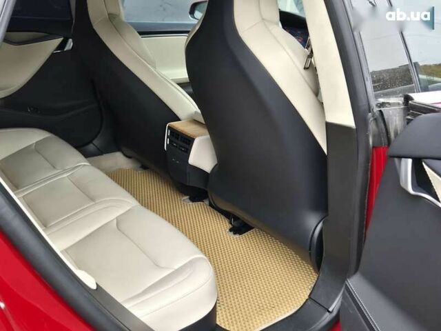 Тесла Модель С, объемом двигателя 0 л и пробегом 52 тыс. км за 29900 $, фото 12 на Automoto.ua