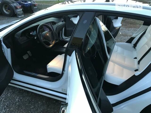 Тесла Модель С, об'ємом двигуна 0 л та пробігом 84 тис. км за 25600 $, фото 10 на Automoto.ua