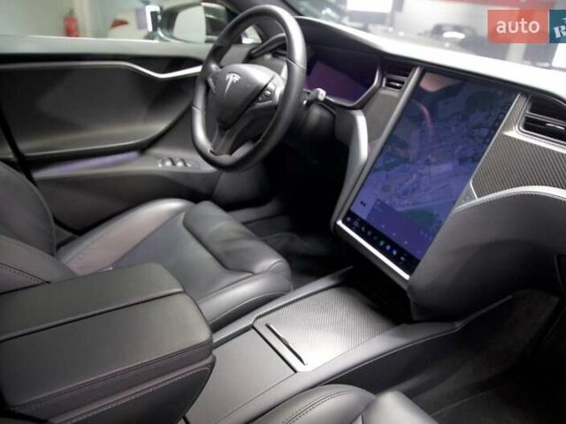 Тесла Модель С, объемом двигателя 0 л и пробегом 123 тыс. км за 54672 $, фото 3 на Automoto.ua