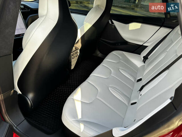 Тесла Модель С, объемом двигателя 0 л и пробегом 47 тыс. км за 36500 $, фото 11 на Automoto.ua
