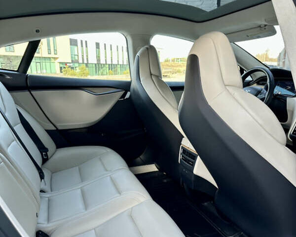 Тесла Модель С, объемом двигателя 0 л и пробегом 97 тыс. км за 37499 $, фото 18 на Automoto.ua