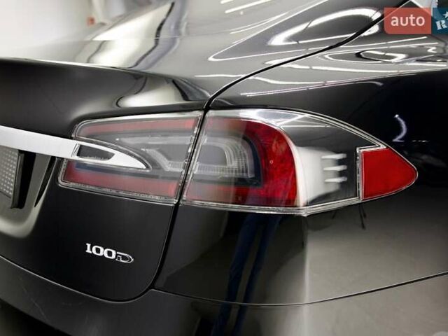 Тесла Модель С, объемом двигателя 0 л и пробегом 123 тыс. км за 54672 $, фото 7 на Automoto.ua