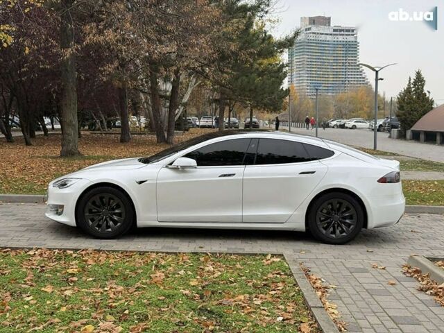 Тесла Модель С, объемом двигателя 0 л и пробегом 52 тыс. км за 27800 $, фото 14 на Automoto.ua