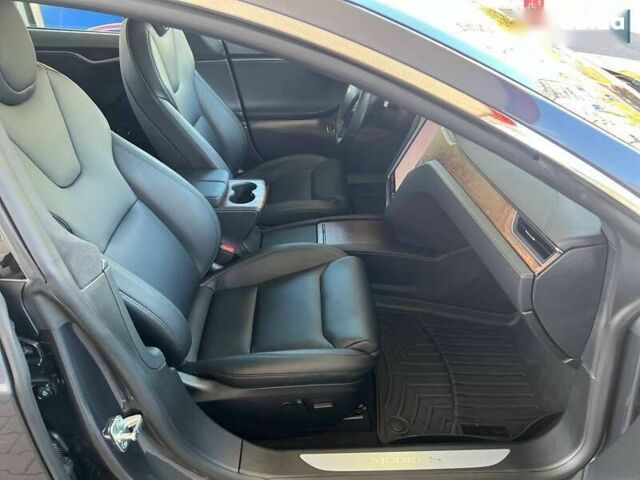 Тесла Модель С, объемом двигателя 0 л и пробегом 71 тыс. км за 29900 $, фото 24 на Automoto.ua