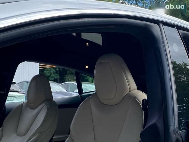 Тесла Модель С, объемом двигателя 0 л и пробегом 97 тыс. км за 27999 $, фото 13 на Automoto.ua