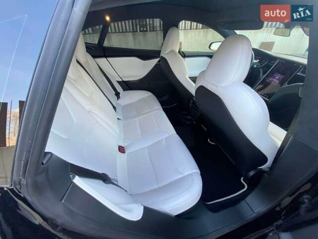 Тесла Модель С, объемом двигателя 0 л и пробегом 100 тыс. км за 29600 $, фото 14 на Automoto.ua
