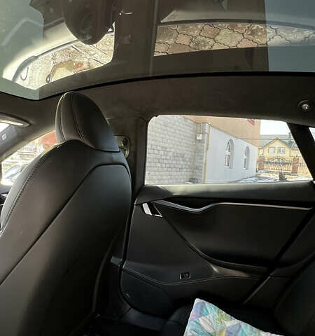 Тесла Модель С, объемом двигателя 0 л и пробегом 40 тыс. км за 30000 $, фото 27 на Automoto.ua