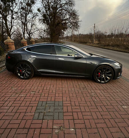 Тесла Модель С, объемом двигателя 0 л и пробегом 40 тыс. км за 29400 $, фото 4 на Automoto.ua
