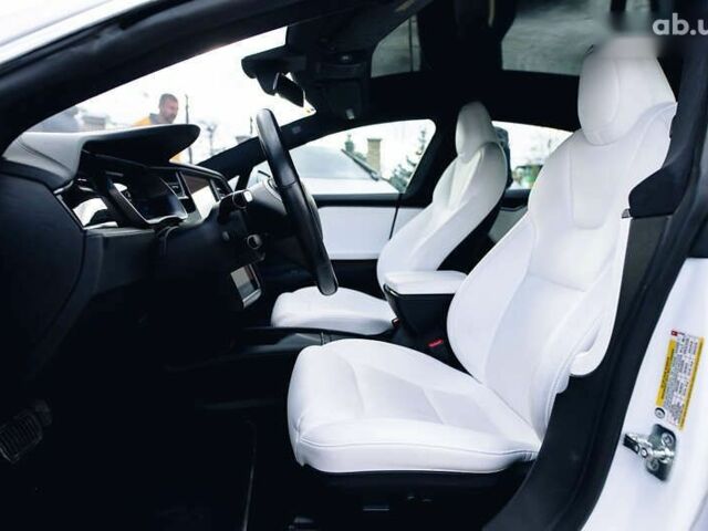 Тесла Модель С, об'ємом двигуна 0 л та пробігом 68 тис. км за 29500 $, фото 13 на Automoto.ua