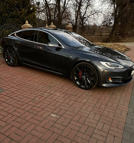 Тесла Модель С, объемом двигателя 0 л и пробегом 40 тыс. км за 27388 $, фото 5 на Automoto.ua