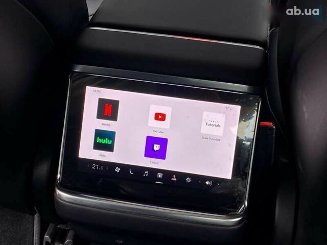 Тесла Модель С, об'ємом двигуна 0 л та пробігом 49 тис. км за 41000 $, фото 17 на Automoto.ua