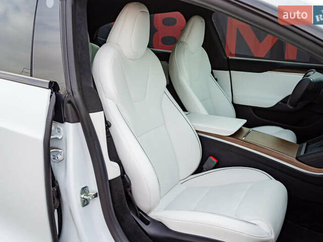 Тесла Модель С, объемом двигателя 0 л и пробегом 19 тыс. км за 48500 $, фото 31 на Automoto.ua