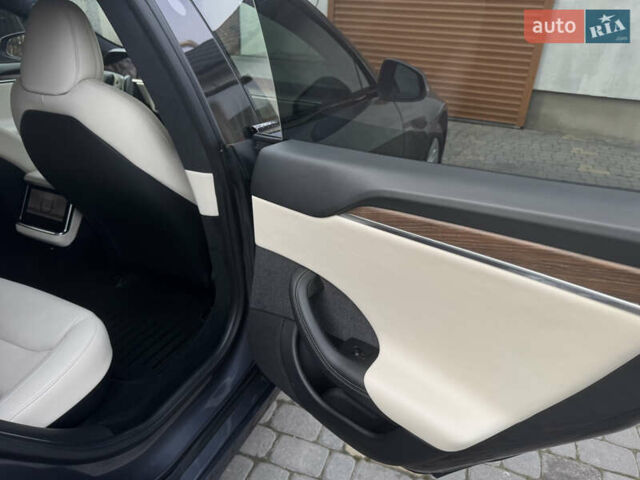 Тесла Модель С, объемом двигателя 0 л и пробегом 70 тыс. км за 50000 $, фото 29 на Automoto.ua