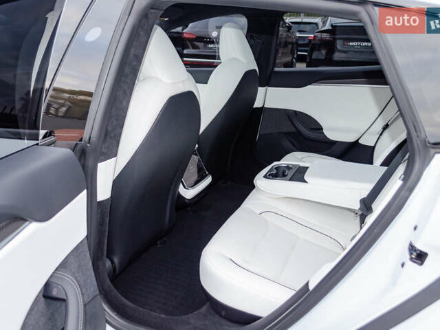 Тесла Модель С, объемом двигателя 0 л и пробегом 8 тыс. км за 55500 $, фото 34 на Automoto.ua