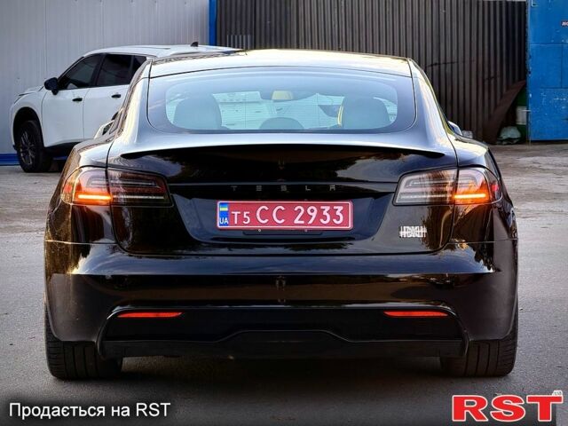 Тесла Модель С 2024 у Запоріжжя на Automoto.ua Тесла Модель С, об'ємом двигуна 0.76 л та пробігом 16 тис. км за 84000 $, фото 3 на Automoto.ua
