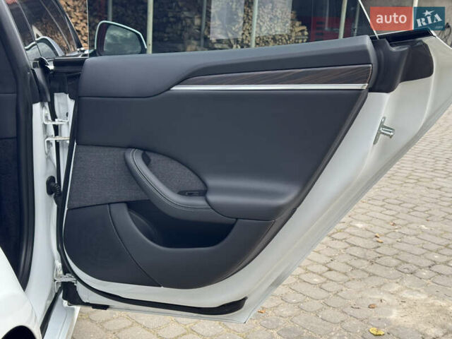 Тесла Модель С, объемом двигателя 0 л и пробегом 12 тыс. км за 47000 $, фото 19 на Automoto.ua
