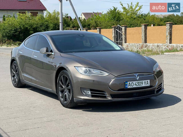 Жовтий Тесла Модель С, об'ємом двигуна 0 л та пробігом 106 тис. км за 16500 $, фото 11 на Automoto.ua