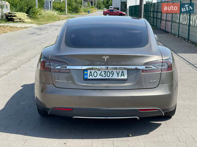 Жовтий Тесла Модель С, об'ємом двигуна 0 л та пробігом 106 тис. км за 16500 $, фото 22 на Automoto.ua