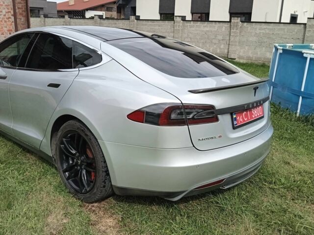 Сірий Тесла Модель С, об'ємом двигуна 0 л та пробігом 219 тис. км за 11400 $, фото 2 на Automoto.ua