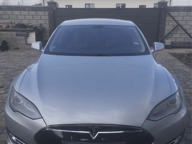 Сірий Тесла Модель С, об'ємом двигуна 0 л та пробігом 185 тис. км за 12700 $, фото 2 на Automoto.ua