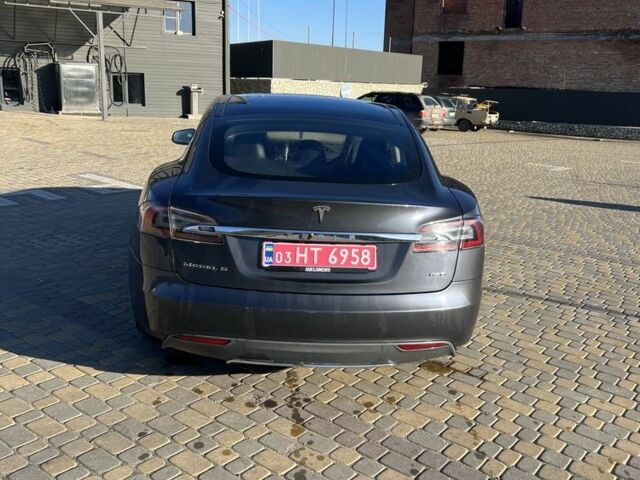 Сірий Тесла Модель С, об'ємом двигуна 0 л та пробігом 168 тис. км за 15500 $, фото 5 на Automoto.ua