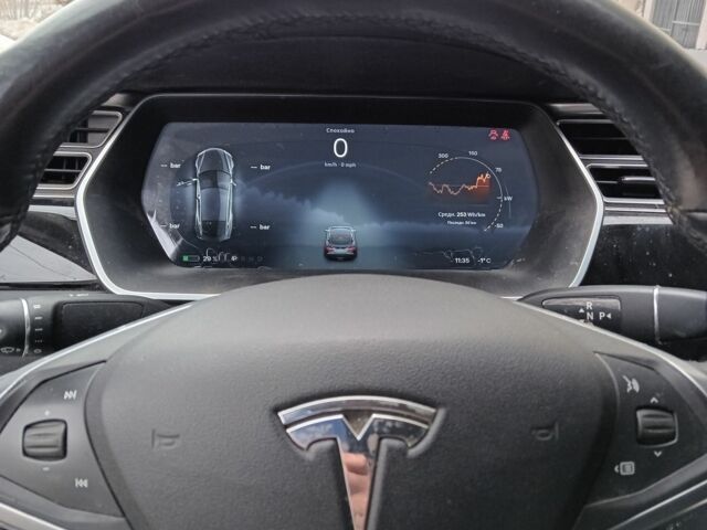 Сірий Тесла Модель С, об'ємом двигуна 0 л та пробігом 215 тис. км за 13900 $, фото 2 на Automoto.ua