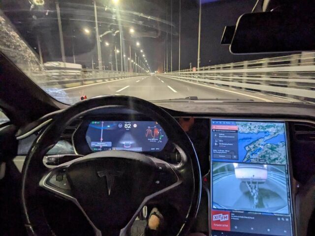 Тесла Модель С 2015 у Шепетовке на Automoto.ua Сірий Тесла Модель С, об'ємом двигуна 0 л та пробігом 180 тис. км за 14999 $, фото 17 на Automoto.ua