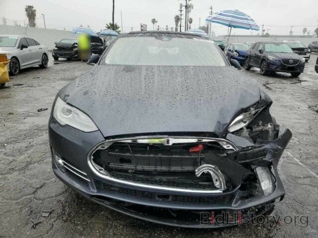 Серый Тесла Модель С, объемом двигателя 0 л и пробегом 111 тыс. км за 8500 $, фото 1 на Automoto.ua