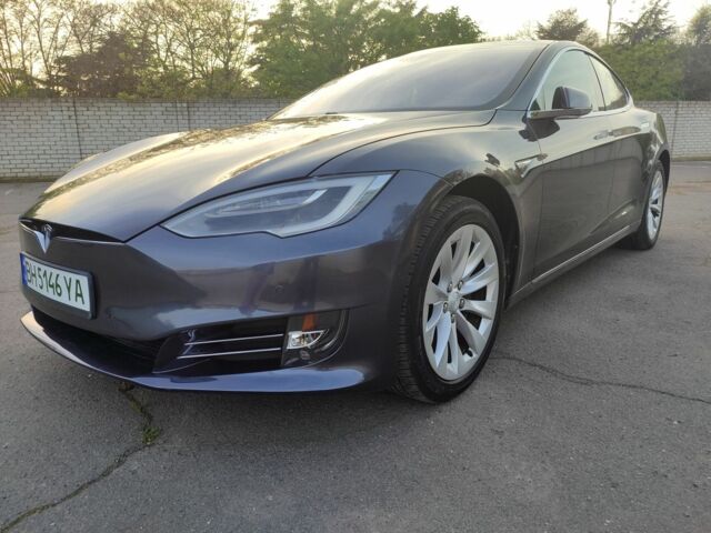 Серый Тесла Модель С, объемом двигателя 0 л и пробегом 180 тыс. км за 19500 $, фото 21 на Automoto.ua