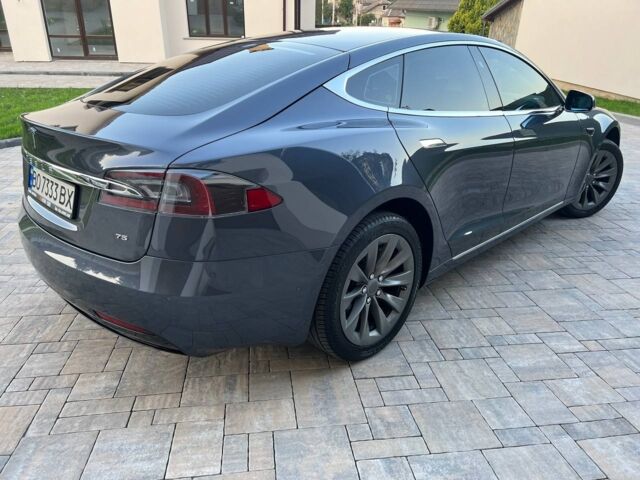 Серый Тесла Модель С, объемом двигателя 0 л и пробегом 0 тыс. км за 19500 $, фото 1 на Automoto.ua