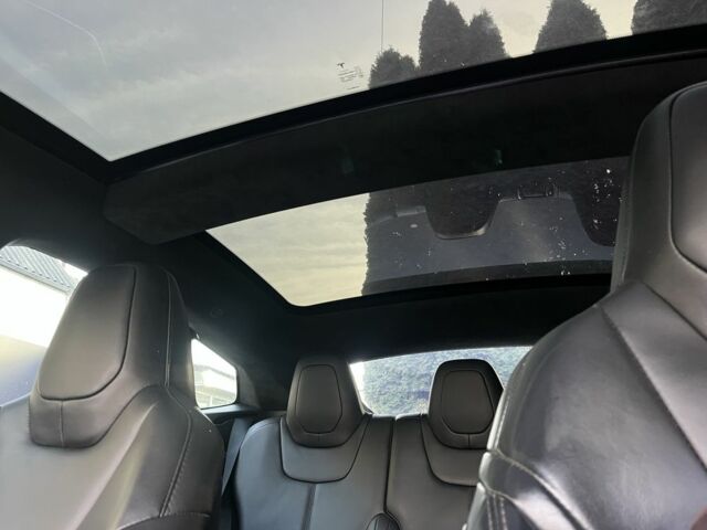 Сірий Тесла Модель С, об'ємом двигуна 0 л та пробігом 200 тис. км за 15500 $, фото 18 на Automoto.ua