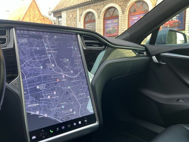 Сірий Тесла Модель С, об'ємом двигуна 0 л та пробігом 200 тис. км за 15500 $, фото 15 на Automoto.ua