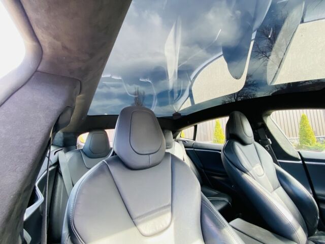 Сірий Тесла Модель С, об'ємом двигуна 0 л та пробігом 160 тис. км за 24500 $, фото 7 на Automoto.ua