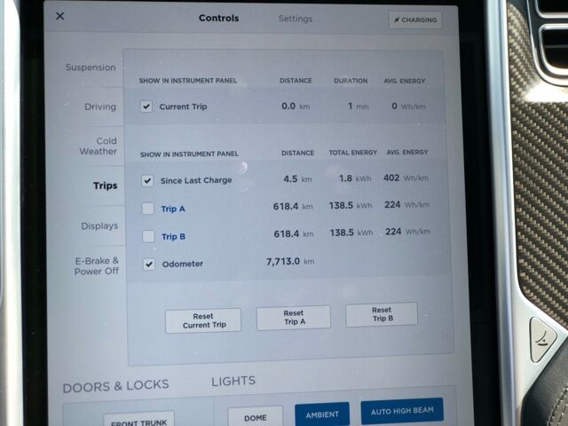 Серый Тесла Модель С, объемом двигателя 0 л и пробегом 7 тыс. км за 73000 $, фото 17 на Automoto.ua