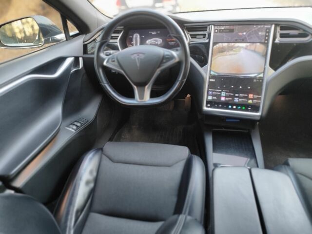 Сірий Тесла Модель С, об'ємом двигуна 0 л та пробігом 152 тис. км за 15999 $, фото 15 на Automoto.ua